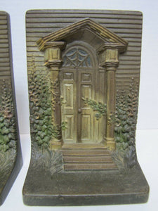 BRADLEY HUBBARD B&H COLONIAL DOOR Antique Bookends Cast Iron Old Paint Ornate