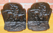 Load image into Gallery viewer, CRUSADERS KNIGHTS ARMOR HORSES HUBLEY Old Cast Iron Bronze Bookends
