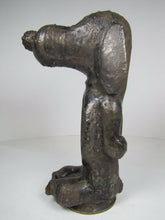 Load image into Gallery viewer, 1950s SNOOPY PEANUTS AVON Soap Dish Industrial Metal Mold Figural Dog
