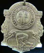 Load image into Gallery viewer, 1913 TIMER BROOKLYN DIOCESAN UNION Sports Track Medallion Dieges Clust NY
