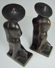 Load image into Gallery viewer, LAZY PEDRO HUBLEY USA 493 Old Cast Iron Bookends Decorative Art Statues
