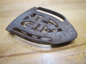 GOOD LUCK SWIRLING LOGS Antique Cast Iron Trivet Iron Tool Turn of Century 1900