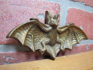 BAT TRAY Old Decorative Arts Brass GROTTES DE HAN Belgium Souvenir Depose