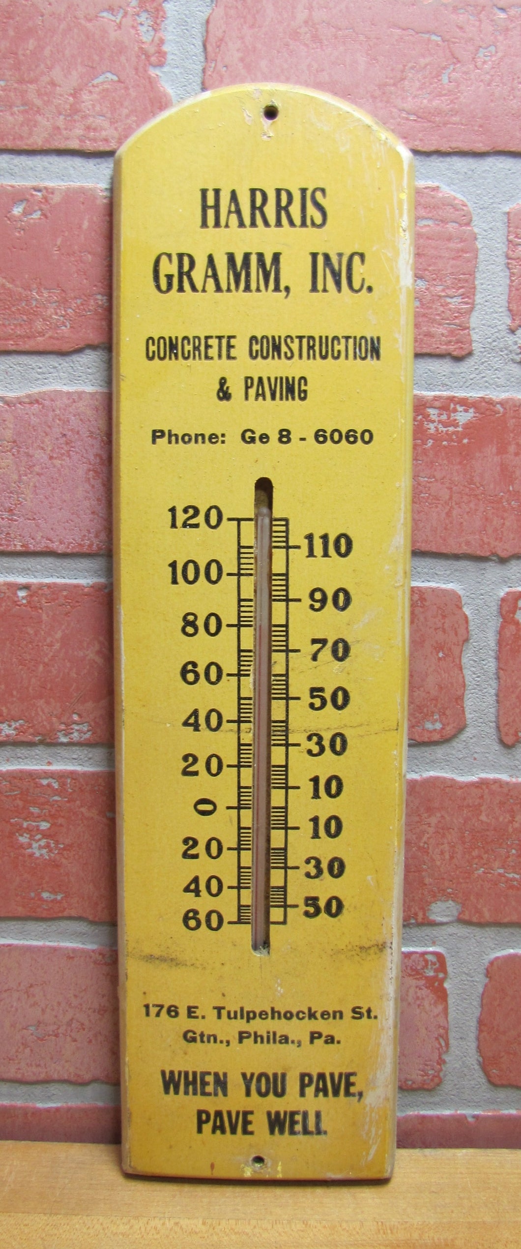 HARRIS GRAMM CONCRETE CONSTRUCTION & PAVING PHILA PA Old Wooden Advertising Thermometer Sign
